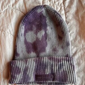 Lucky Brand Purple Tie-Dye Knit Beanie — Unisex Ribbed Winter Hat
